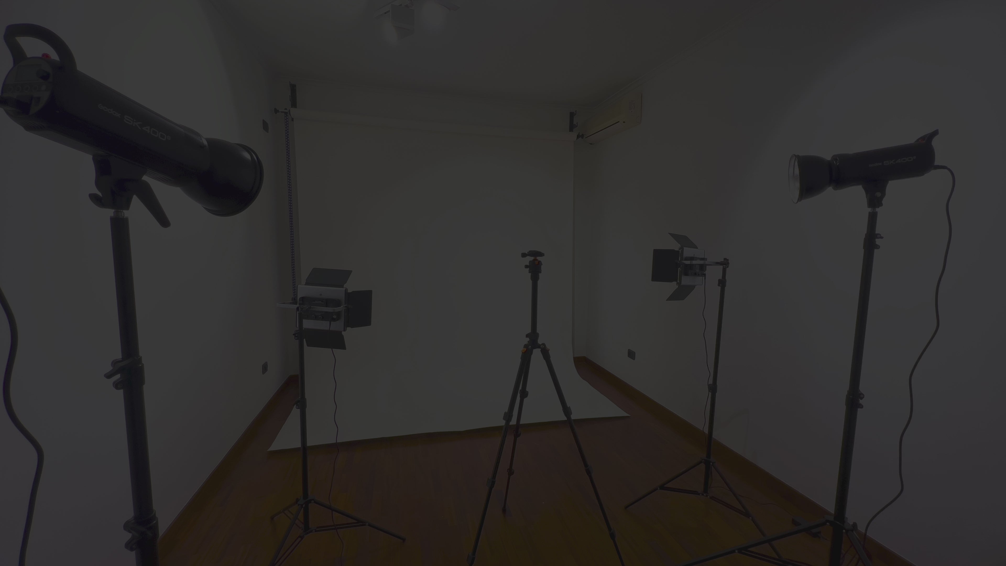 Carica il video: 